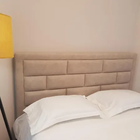 게스트하우스 Tirana Rooms 티라나