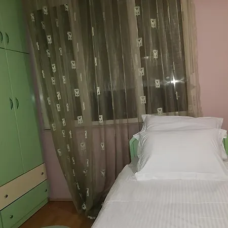 Tirana Rooms 게스트하우스 티라나