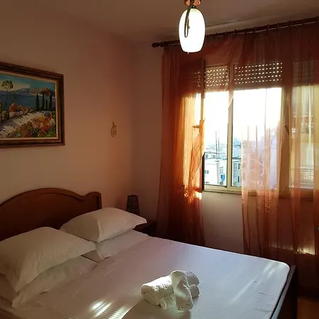 Tirana Rooms 게스트하우스 티라나