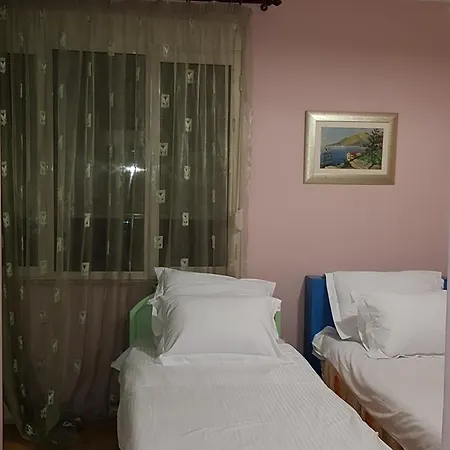 Tirana Rooms 게스트하우스 티라나