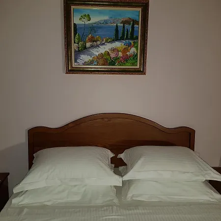 Tirana Rooms