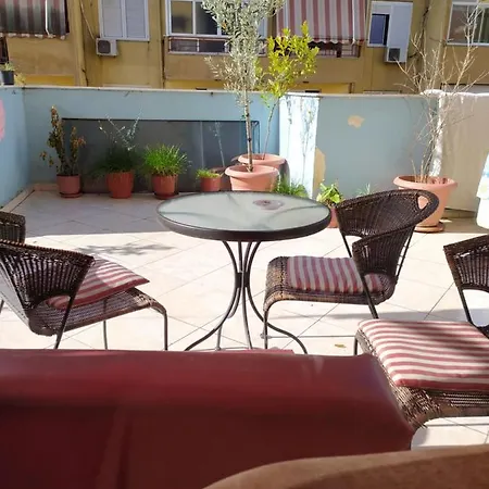 Tirana Rooms 4*
