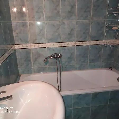 בית הארחה Tirana Rooms